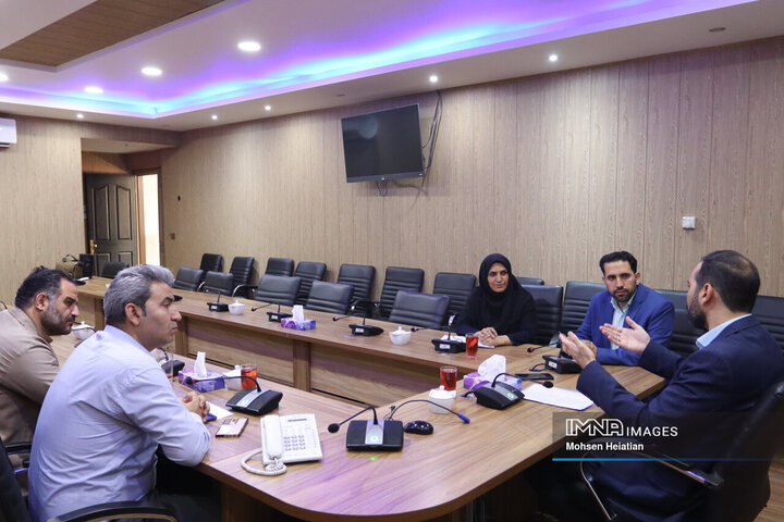 بازدید شهردار منطقه 4 اصفهان از خبرگزاری ایمنا