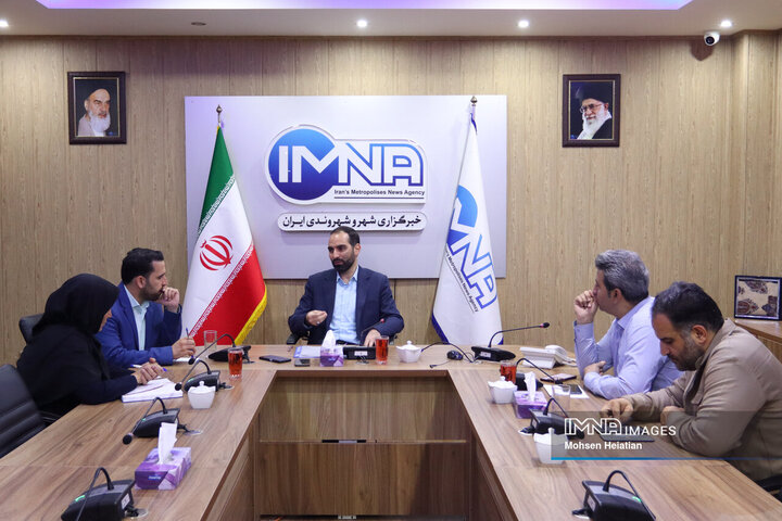 بازدید شهردار منطقه 4 اصفهان از خبرگزاری ایمنا