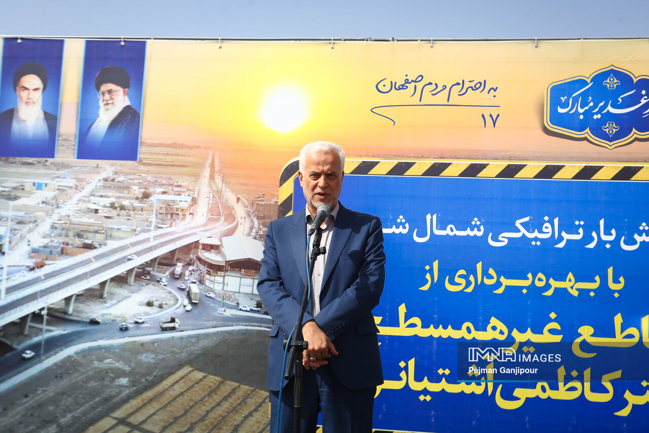 توزیع عادلانه خدمات در شهر، رویکرد مدیریت شهری ششم اصفهان/ مترو خدمت بیمنت برای شهروندان