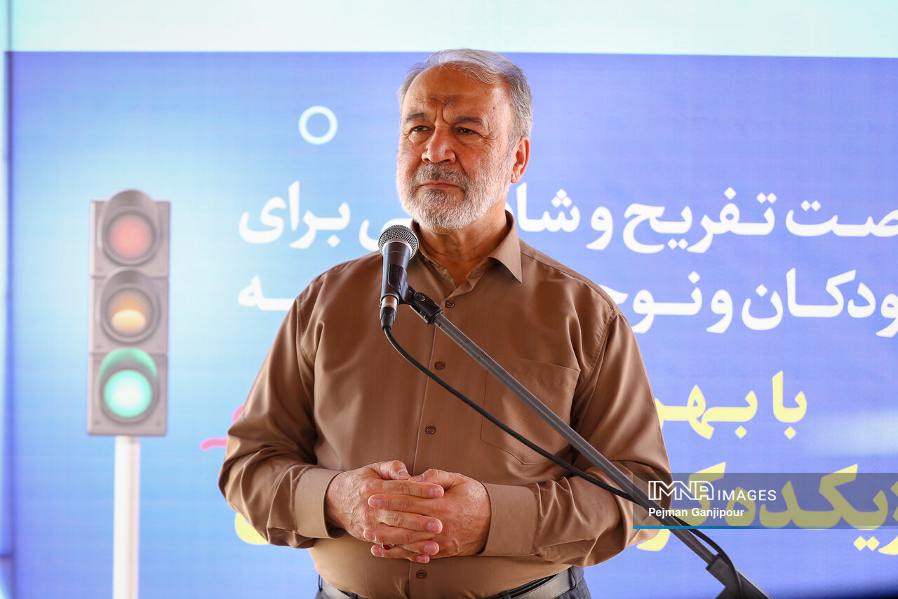 توزیع عادلانه خدمات در شهر، رویکرد مدیریت شهری ششم اصفهان/ مترو خدمت بیمنت برای شهروندان