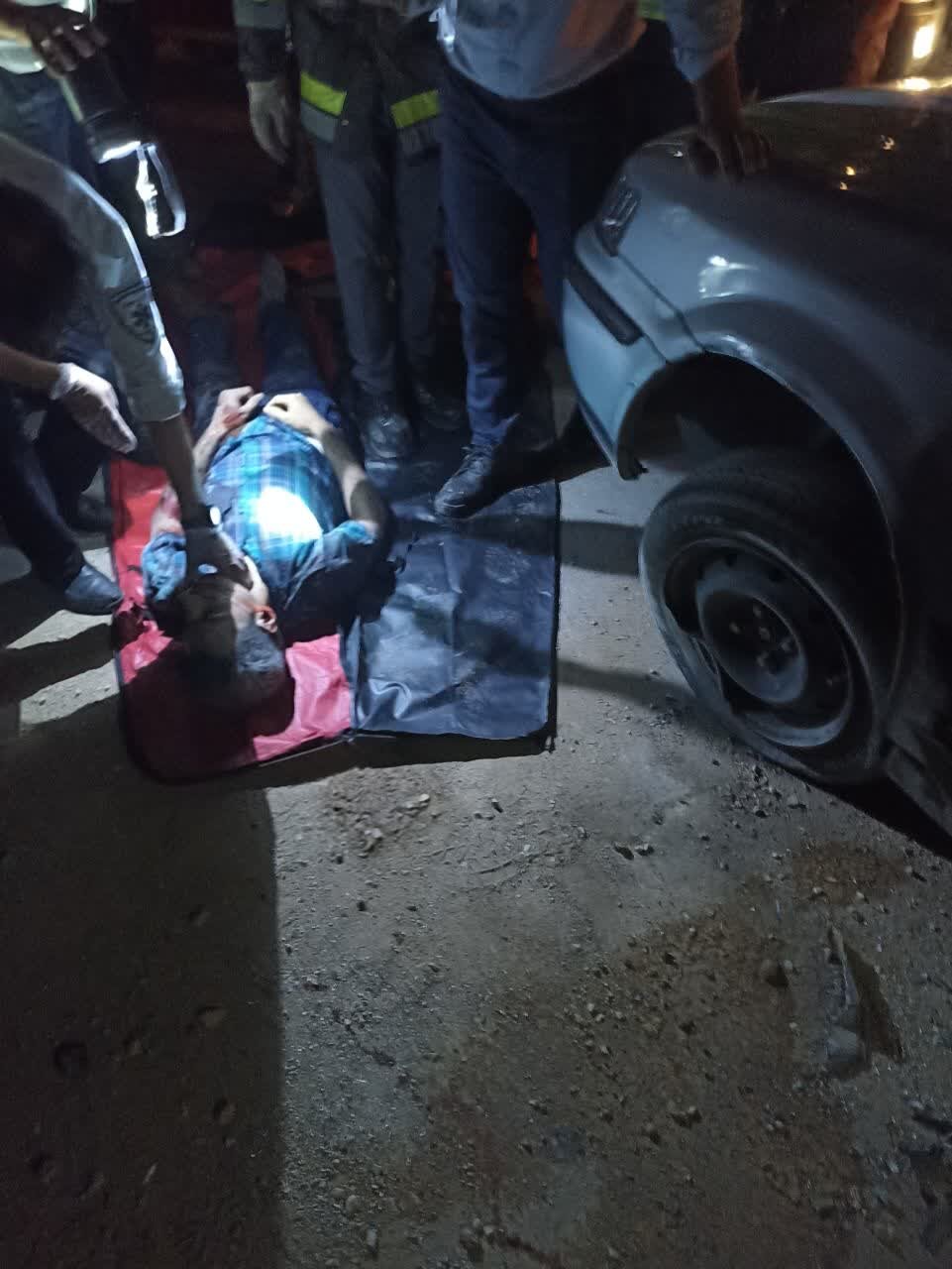 تصادف خونین سمند با تیر چراغ برق / ۲ نفر کشته و ۲ کودک مصدوم شدند + عکس