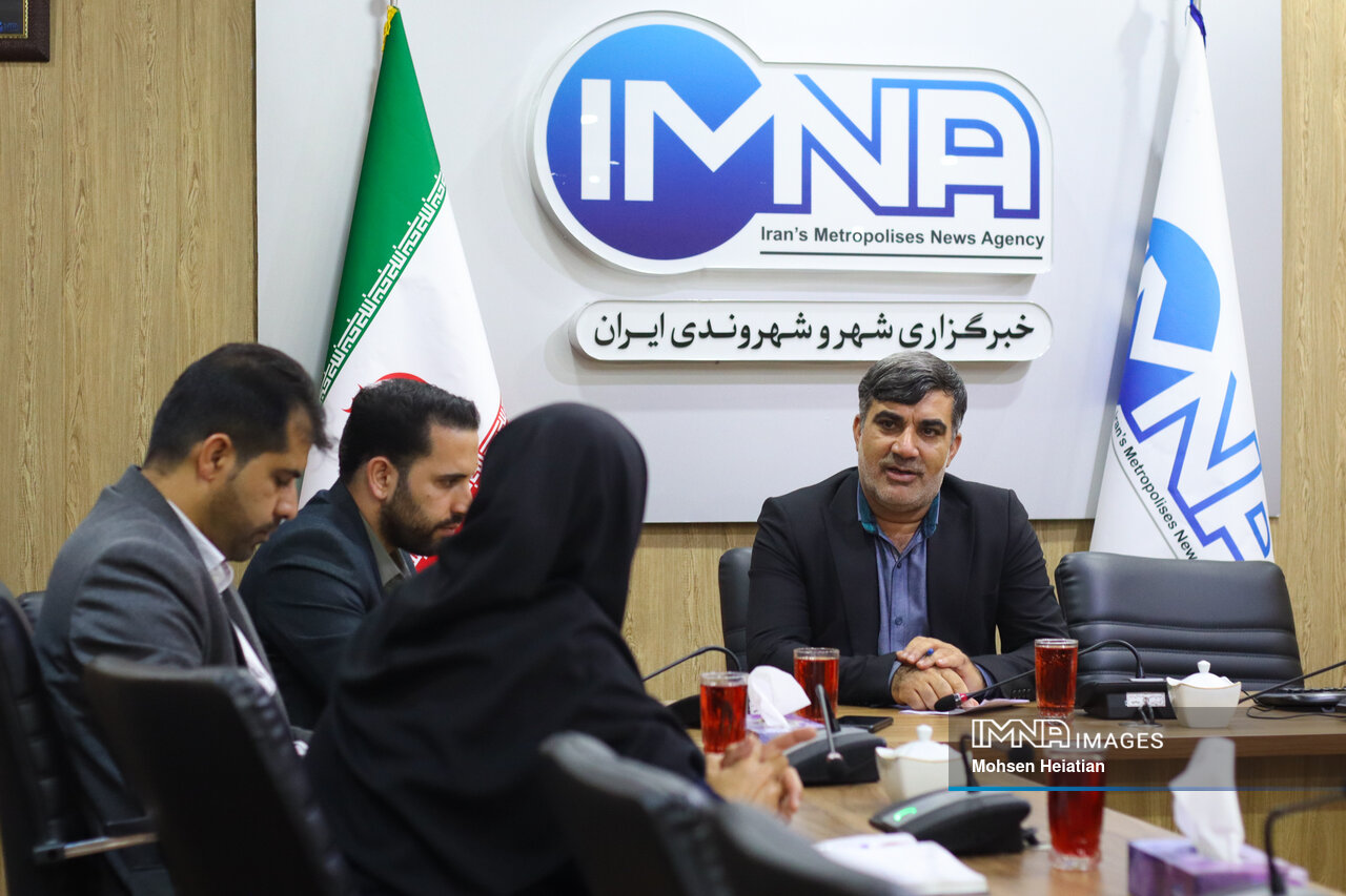 افزایش ۲ برابری تناژ آسفالت معابر منطقه ۱۵/ آزادسازی کمربندشمالی خوراسگان پس از ۶ سال وقفه