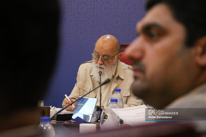 شصت‌و‌هشتمین اجلاس مجمع مشورتی رؤسای شوراهای اسلامی کلانشهرها و مراکز استان