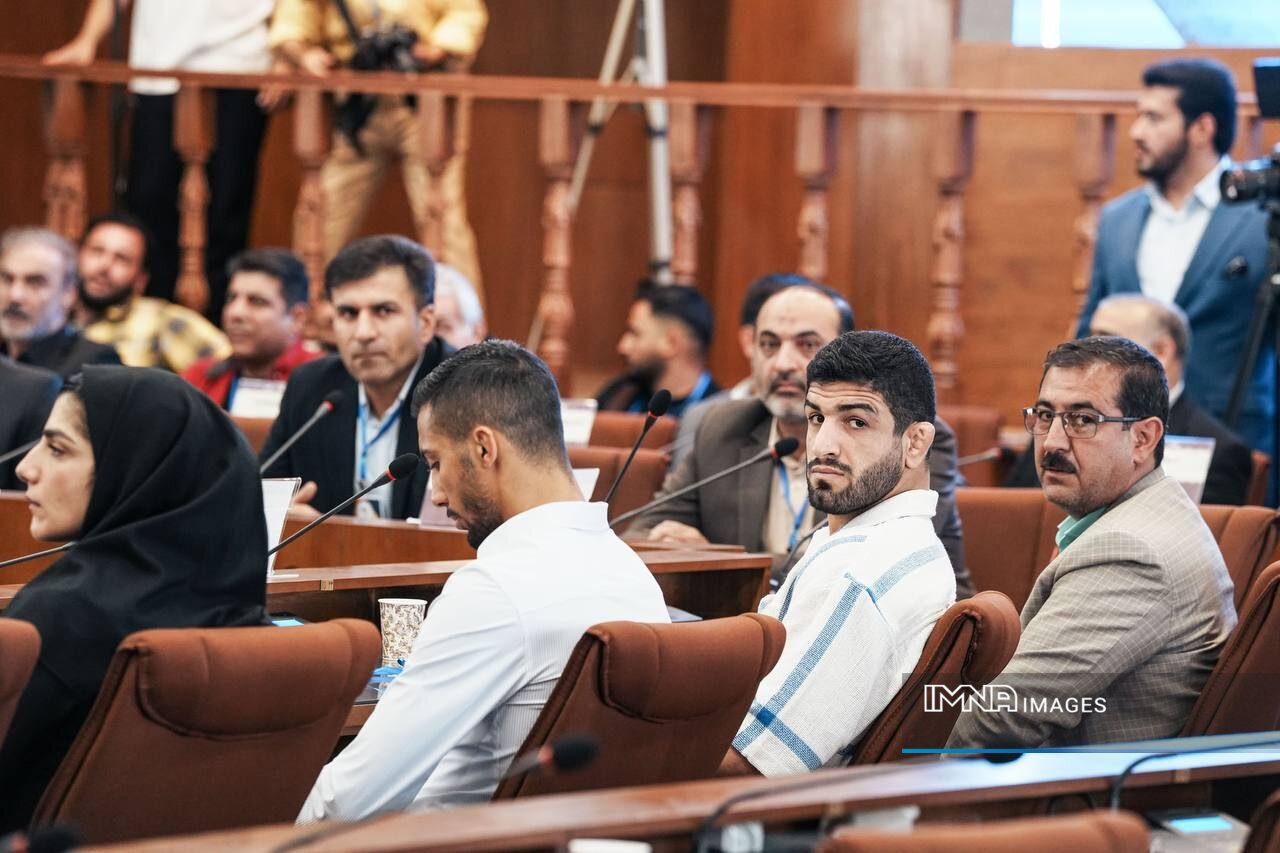 نتیجه قابل پیشبینی مجمع انتخاباتی کشتی / دبیر همچنان سکاندار فدراسیون