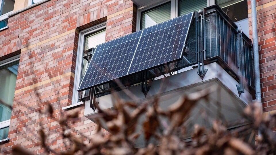 شوک سوختهای فسیلی، اروپا را در تولید برق پاک پیشرو کرد