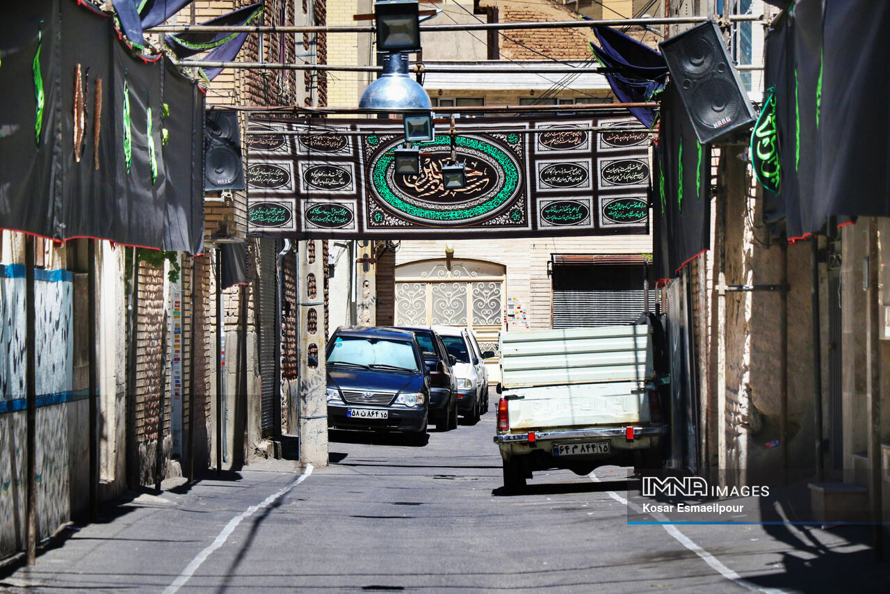 این شهر عزادار حسین(ع) است