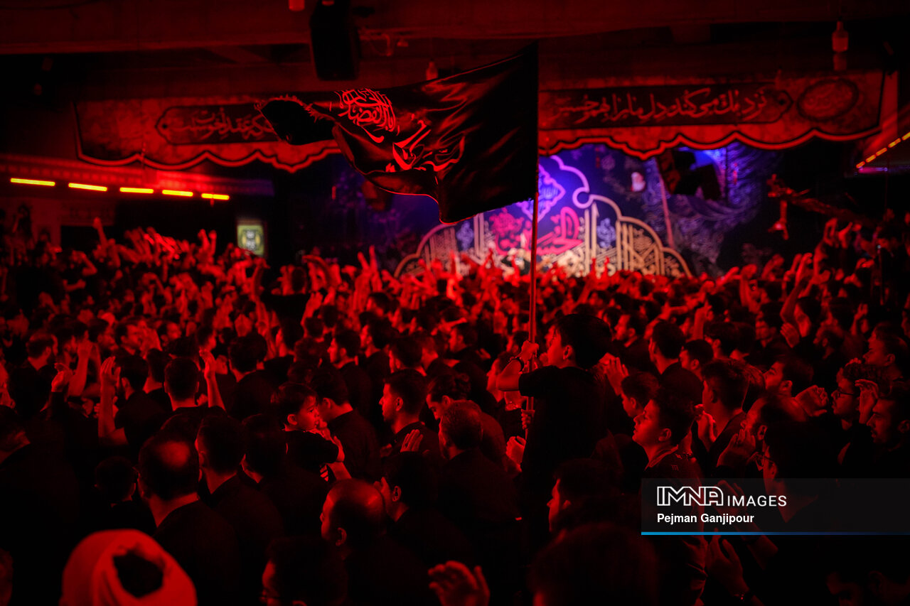 حسینیهای به وسعت ایران+ تصاویر