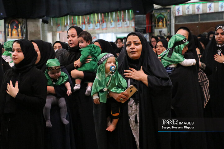 مراسم شیرخوارگان حسینی در مشهد