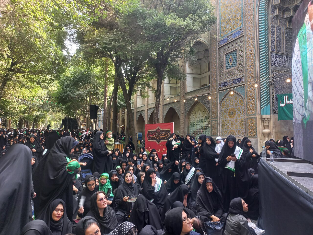 همایش شیرخوارگان حسینی در چهارباغ نصفجهان برگزار شد+ عکس و فیلم