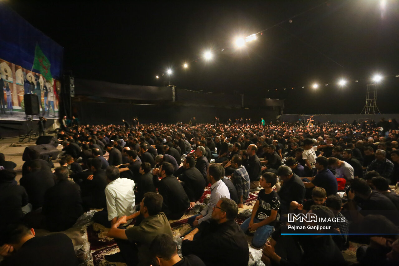 حسینیهای به وسعت ایران+ تصاویر