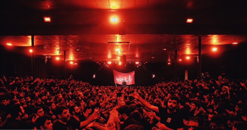 مردم ایران زمین این بار هم گل کاشتند