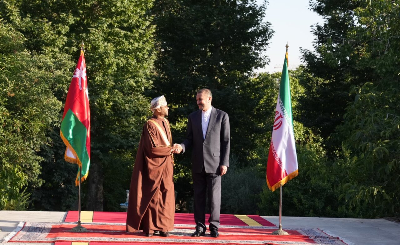 احیای روابط دیپلماتیک ایران و مصر با میانجی‌گری عمان