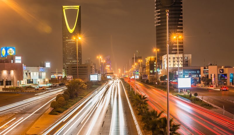 مزایای هوشمندسازی سیستمهای روشنایی در شهرهای مختلف