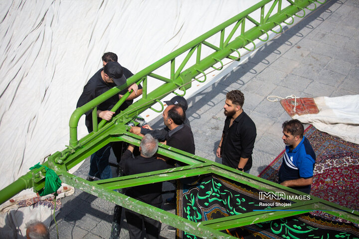 برپایی خیمه 300 ساله حسینیه امامزاده هارونیه