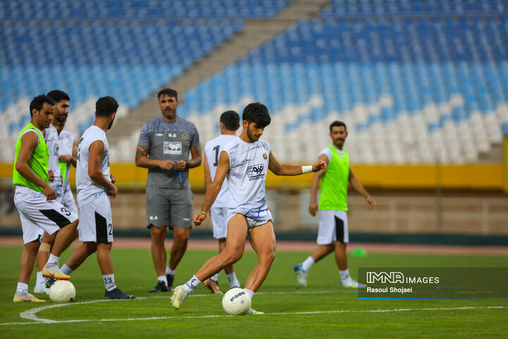 تمرین تیم فوتبال سپاهان