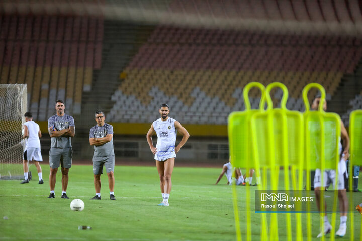 تمرین تیم فوتبال سپاهان