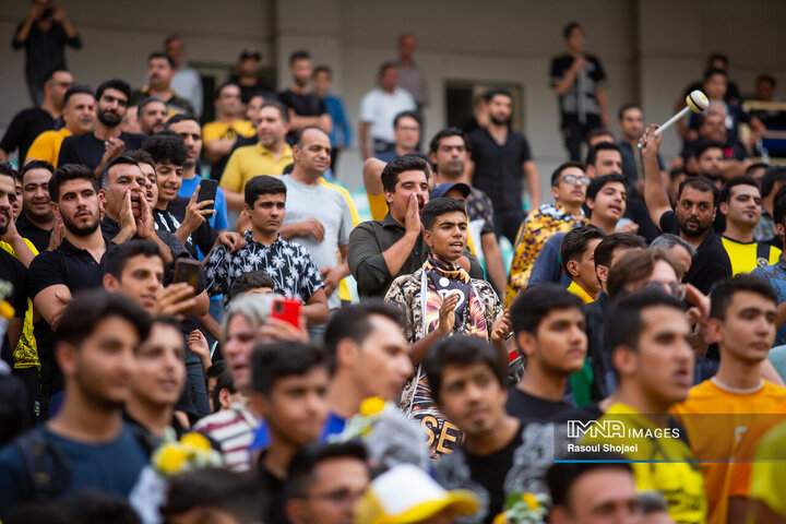 تمرین تیم فوتبال سپاهان