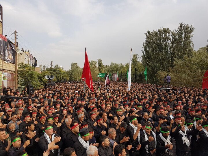 آیینهای محرم در کردستان؛ تجلی وحدت شیعه و سنی آیینهای محرم در کردستان؛ تجلی وحدت شیعه و سنی