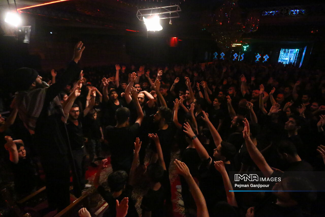 حسینیهای به وسعت ایران+ تصاویر