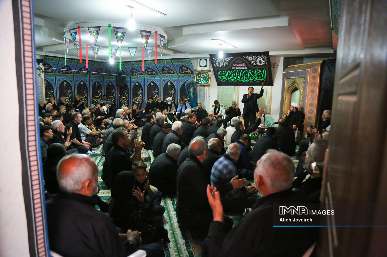 میزبانی شهرداری منطقه ۱۱ اصفهان از هیئات مذهبی