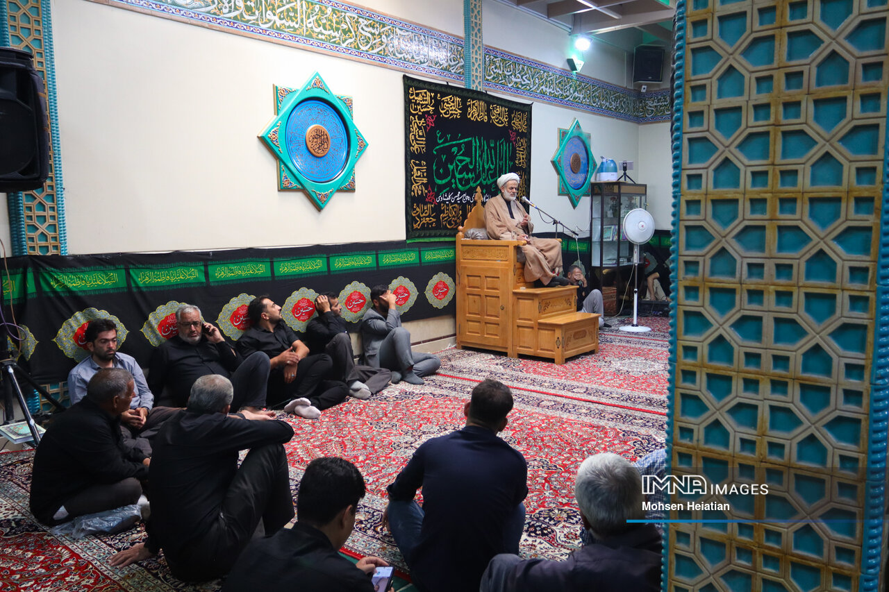 لزوم شناخت مسئولان از ظرفیتهای مساجد/جذب جوانان به مسجد نیازمند درک نیازهای آنها است