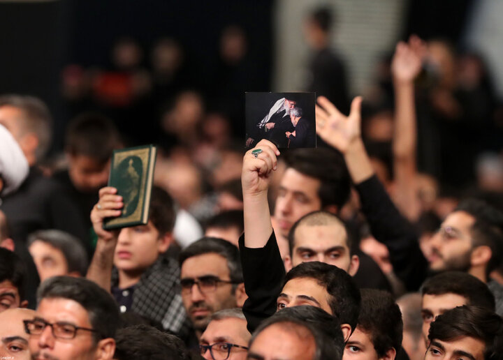 آخرین شب مراسم عزاداری حضرت اباعبدالله الحسین(ع) در محضر رهبر انقلاب