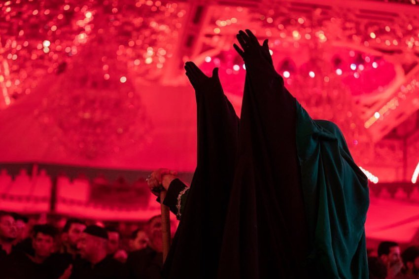 طنین نوای «الوداع یا حبیبی حسین(ع)» در بینالحرمین+ تصاویر و فیلم