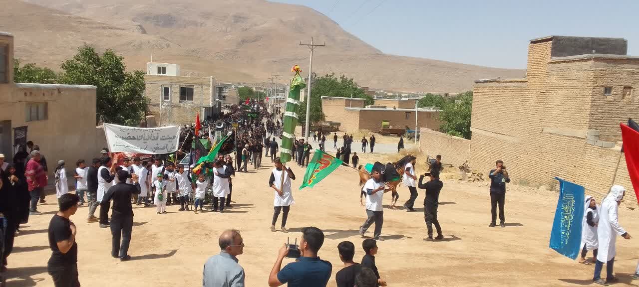 حنا؛ میزبان مراسم نمادین سومین روز شهادت اباعبدالله الحسین(ع)