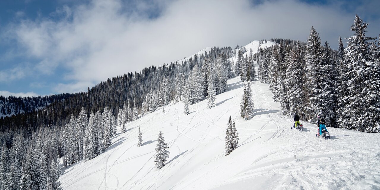 جاذبههای گردشگری شهر دریاچه نمک