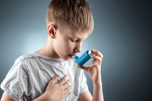بالغان بیشتر به آسم مبتلا می‌شوند یا کودکان؟