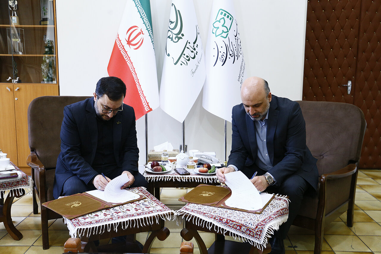 بنیاد سینمایی فارابی و کانون پرورش فکری تفاهمنامه همکاری امضا کردند