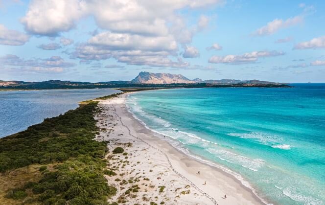 این سواحل هرروز آب میروند!