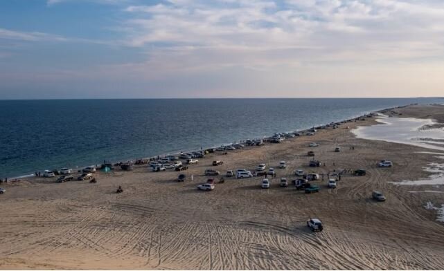 این سواحل هرروز آب میروند!