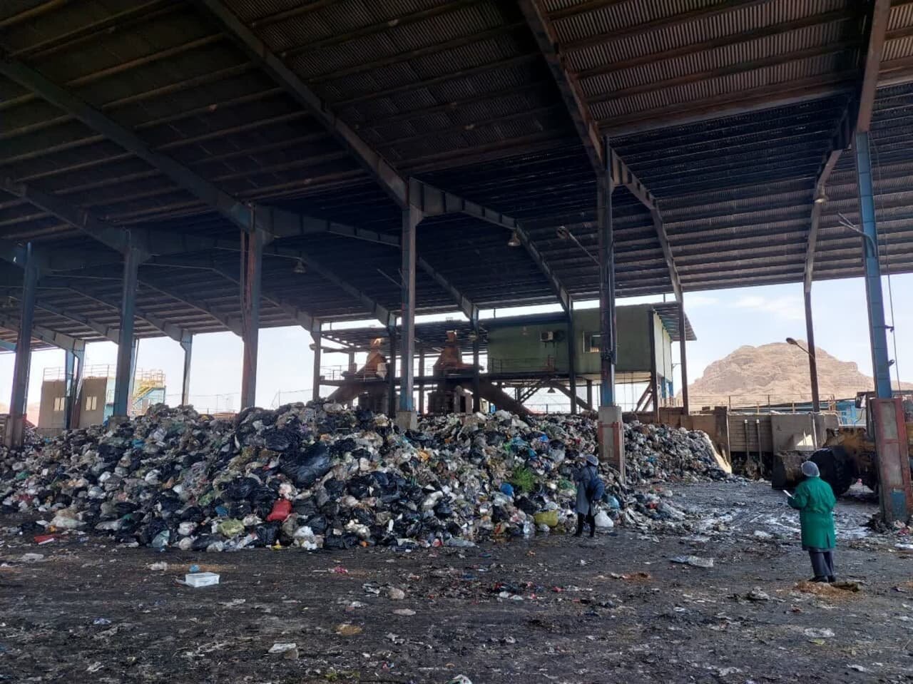 فراموش شده میان زبالههای شهر