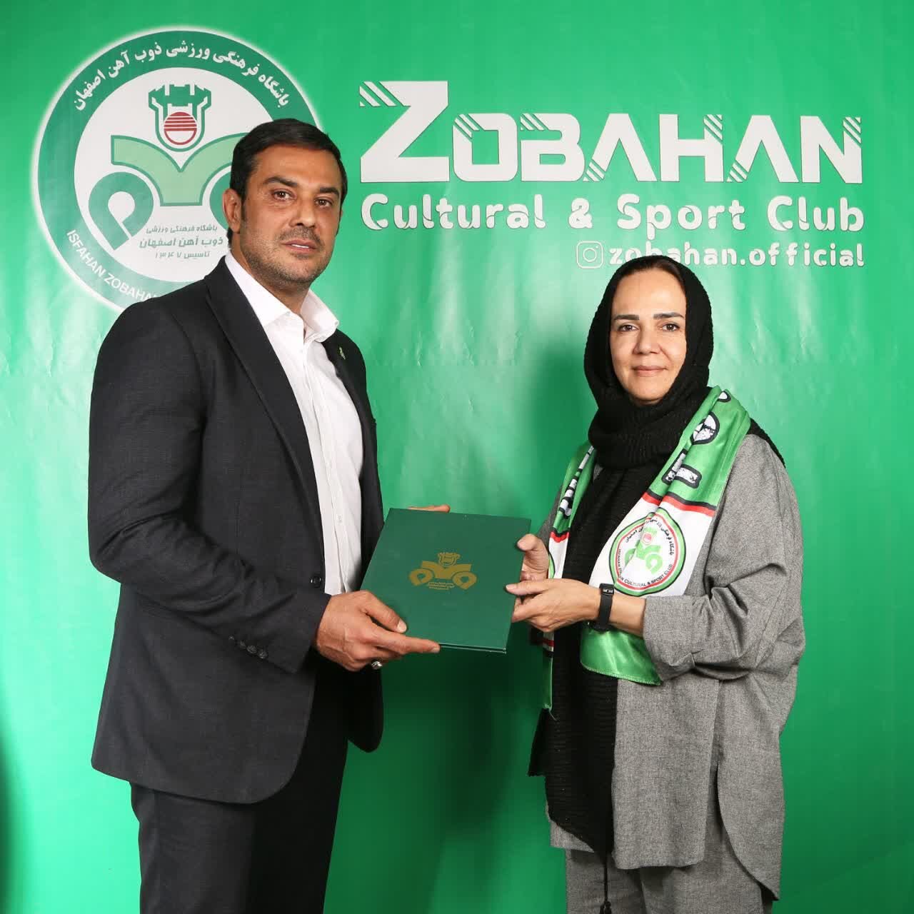 شعبانیان سرمربی تیم والیبال بانوان ذوبآهن شد+ سوابق