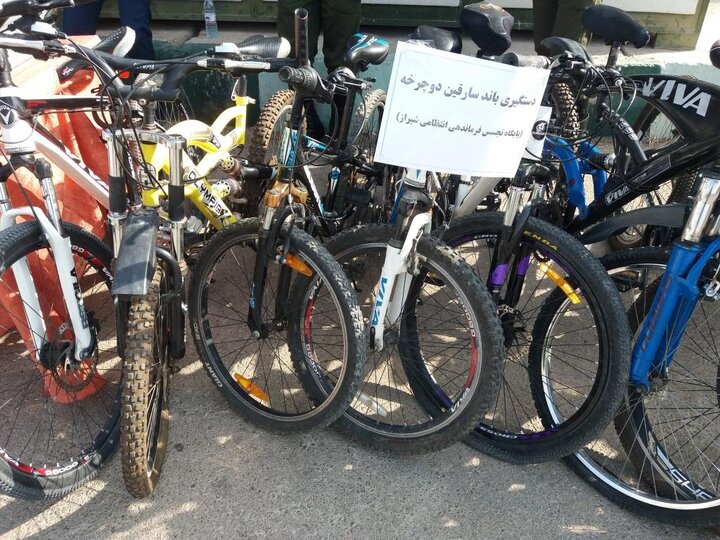 دستگیری اعضای باند سارقان دوچرخه با ۱۰۰ فقره سرقت در شیراز