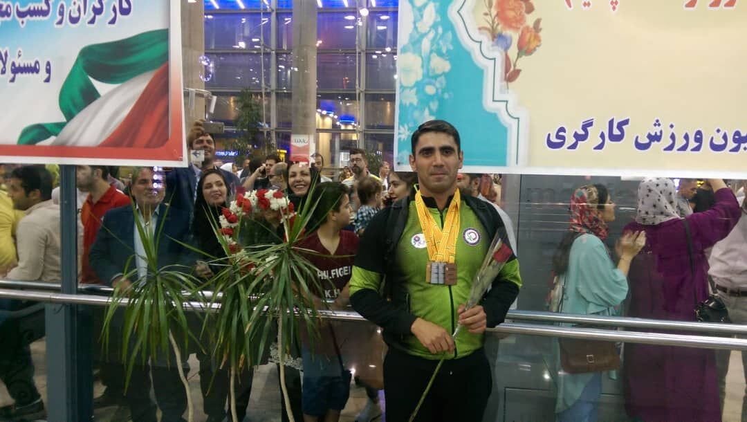 هیچ توقعی غیر از عزت و احترام نداشتیم/هیچکس پرچم اصفهان را به این اندازه بالا نبرده است