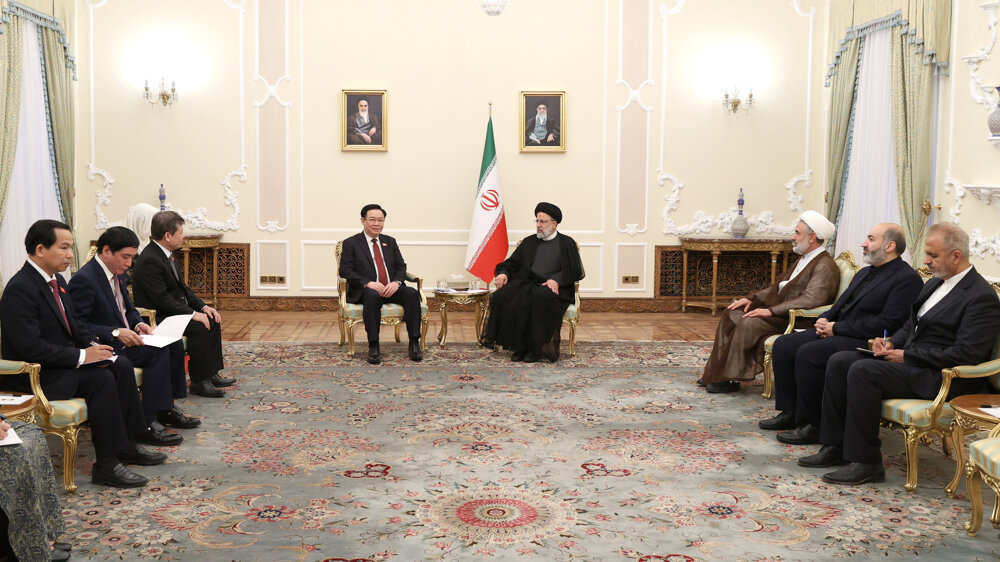 President Raeisi: Iran took great strides in neutralizing sanctions