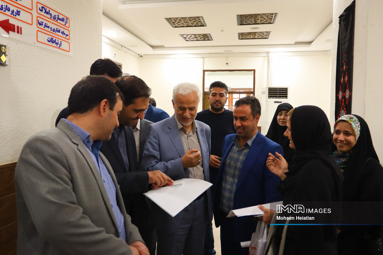 روایتی از بازدید سرزده شهردار به منطقه ۸ اصفهان