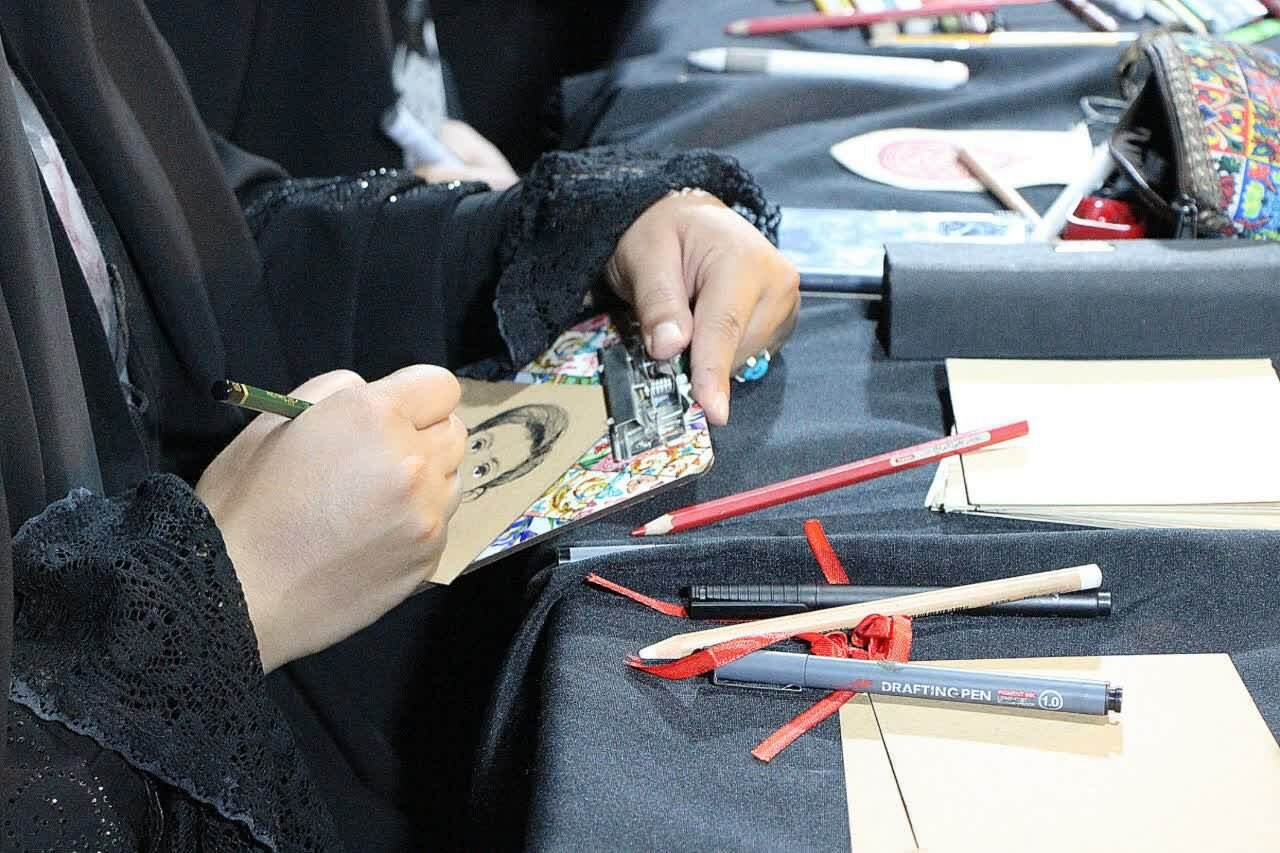 عرض ارادت هنرمندان کرمانی به ساحت سیدالشهداء(س) در موکب هیئت هنر