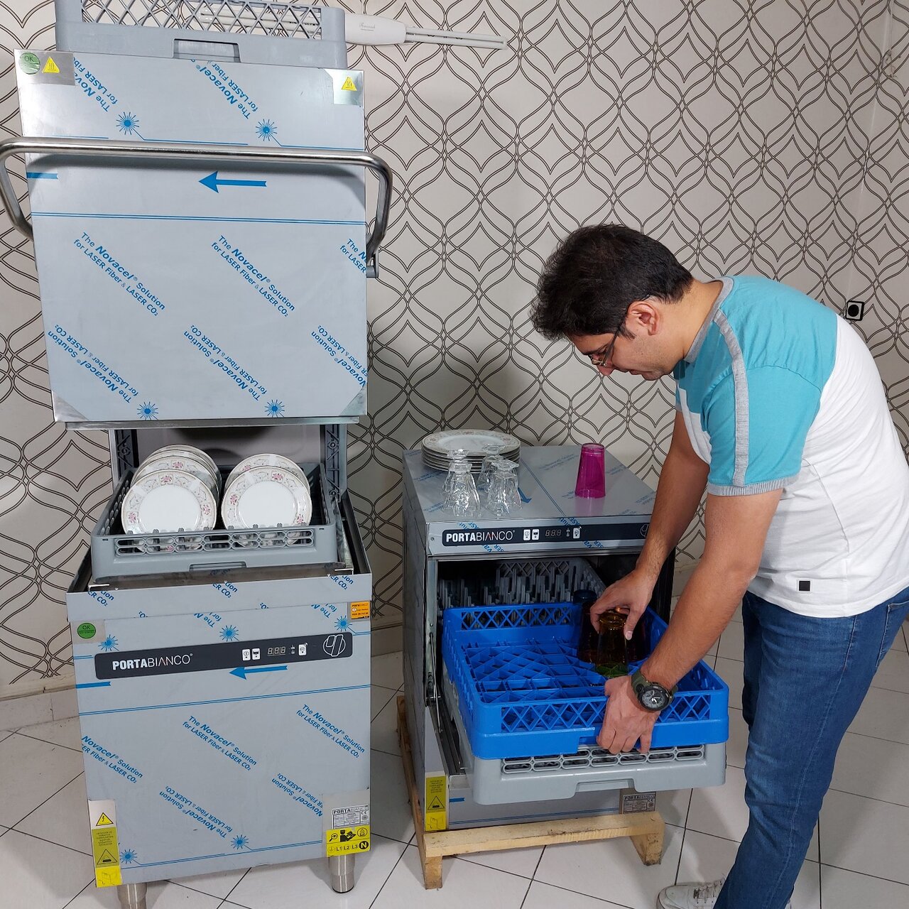 فواید مهم استفاده از ماشین ظرفشویی صنعتی