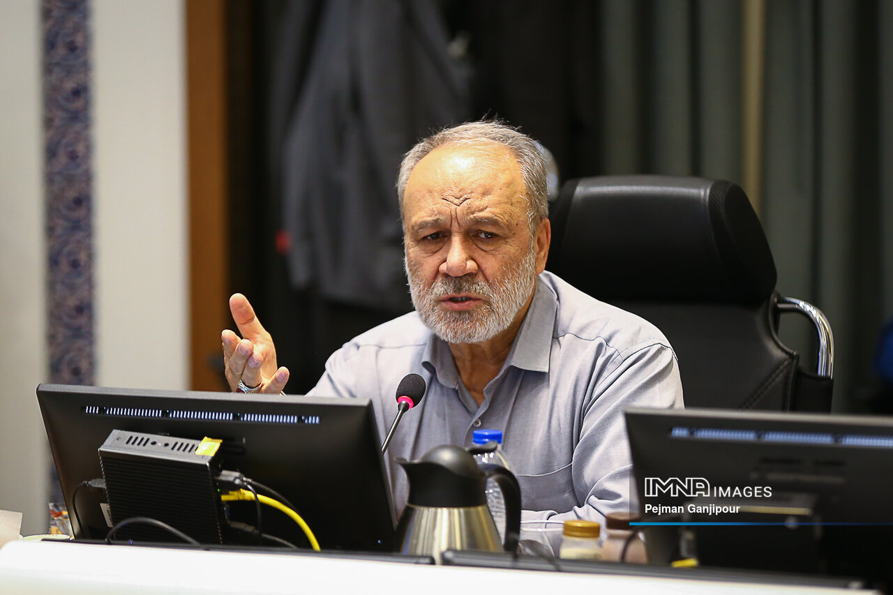 اصفهان مهد نیروهای فرهنگی و فکری است/دانش آموزان و نوجوانان مخاطبان اصلی برنامههای فرهنگی