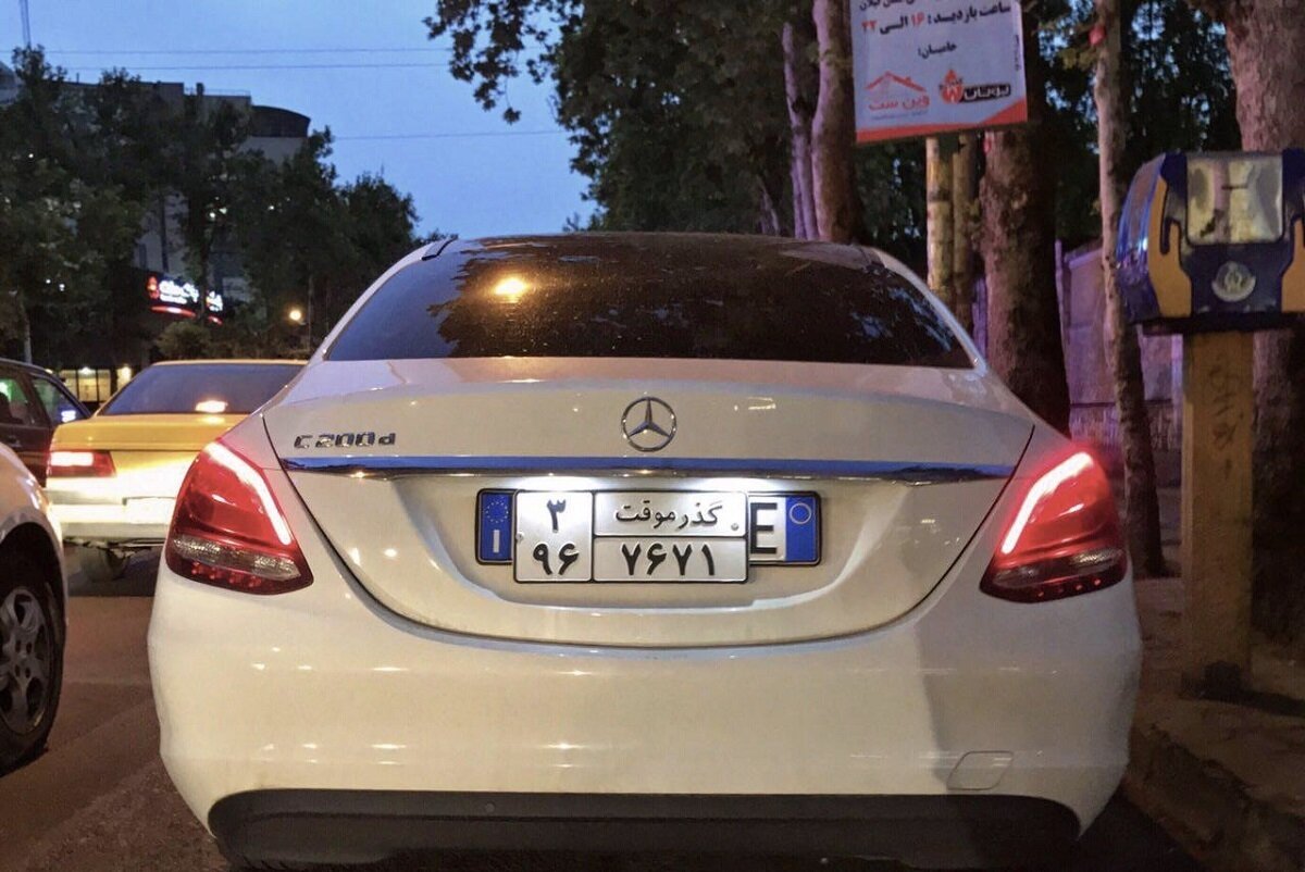 نکاتی درباره خودروهای گذر موقت / مردم گول نخورند، هرگونه معامله ممنوع است