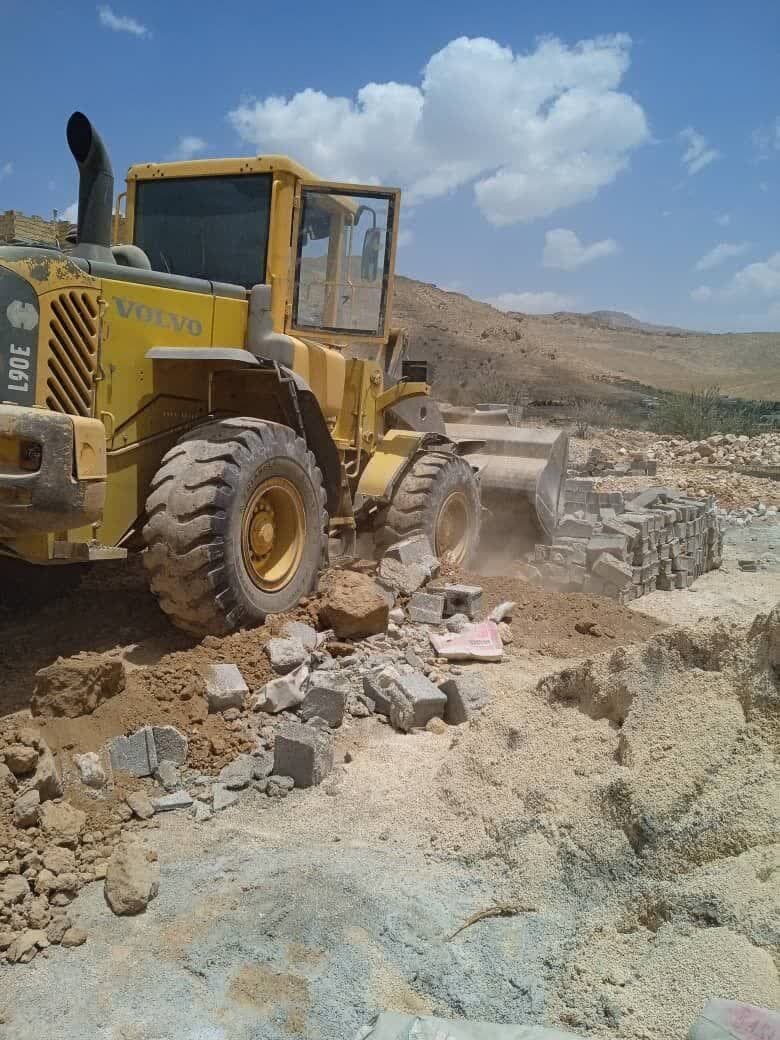 مصدومیت ۲۳ نفر از کارکنان شهرداری شیراز در مواجه با متخلفان سد معابر و ساخت ‌و ساز غیرمجاز