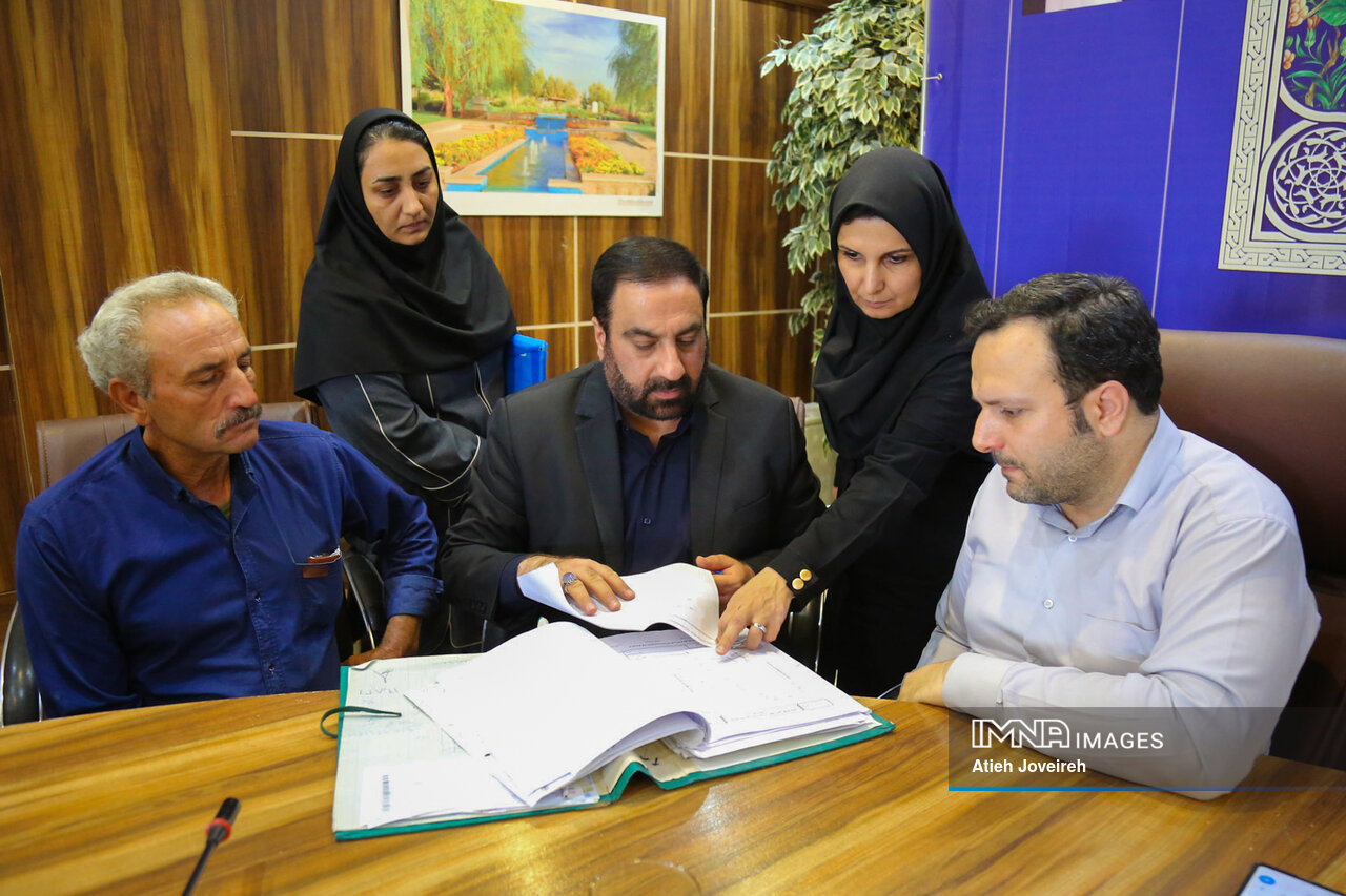 کمیته نظارتی شورای شهر اصفهان در منطقه ۱۱ شهرداری