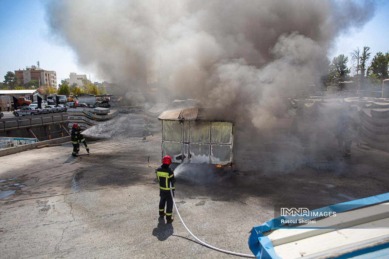 نجاتگران به عمق ۲۶ متری زمین زدند