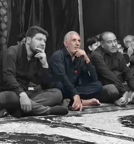 برای خادمی که غرق خون شد