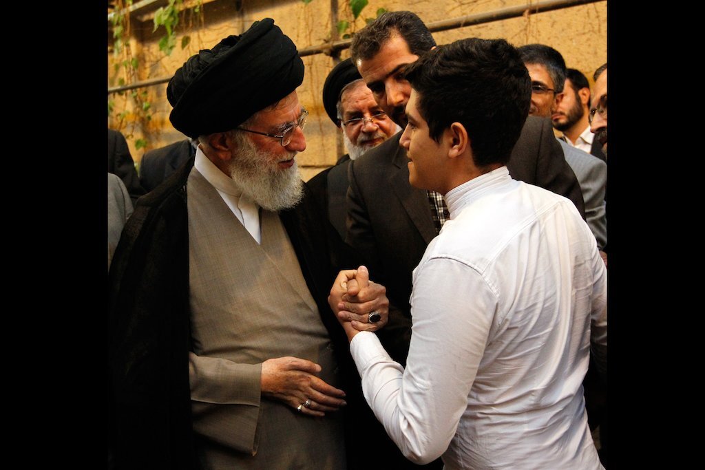 یک عمر در گرو جوانی