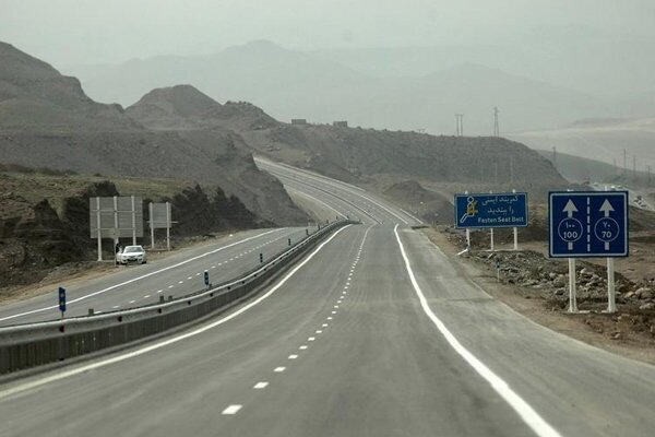 بهره‌برداری از پروژه‌های بزرگراهی کردستان نیازمند ۲۰ هزار میلیارد تومان اعتبار است