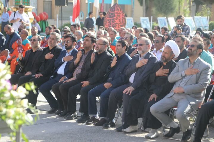 اعزام خادمان اربعین شهرداری اراک به شهر مرزی مهران
